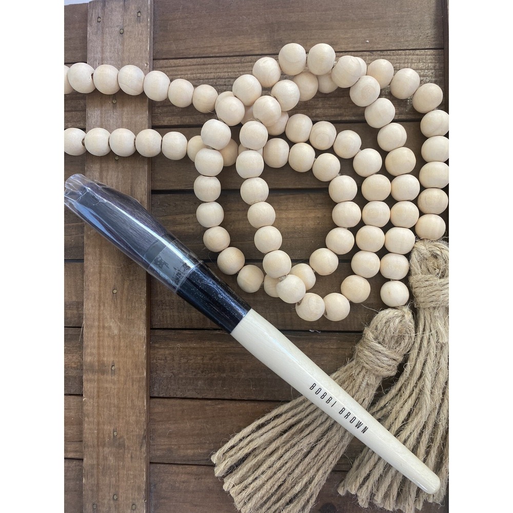 Bobbi Brown Powder brush